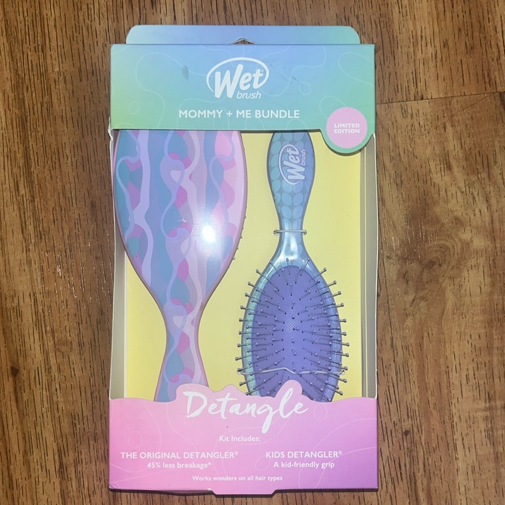 Wet brush limited edition mommy & me set -NWT